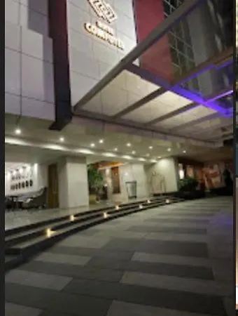 Blossoms Room Hotel Comfotel- Beside Care Hospital- A Luxury Collection Hotel